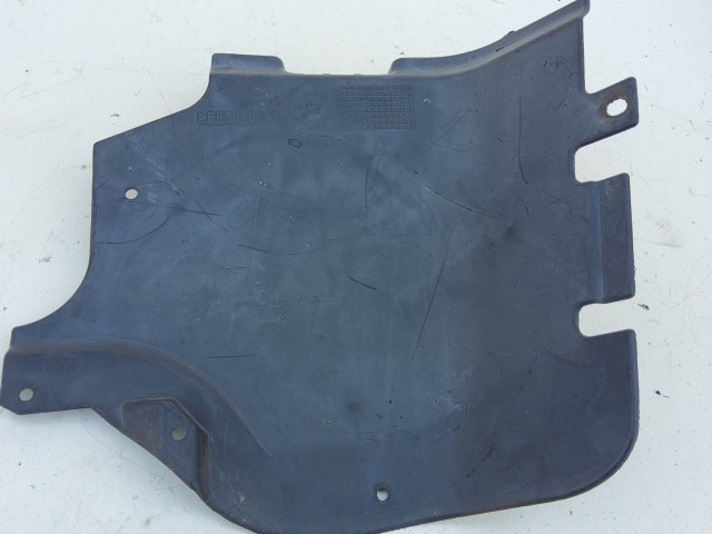 Alfa Romeo 147 2000-2010 Alsó motor védő Használt 