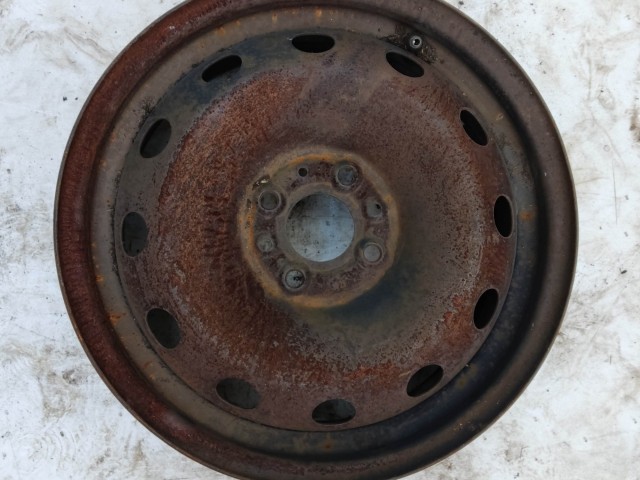 Felni Használt  98 44 6 15 4