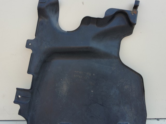 Alfa Romeo 159 2005-2011 jobb hátsó alsó karosszéri védő öszkerekes kivitelhez 50502858