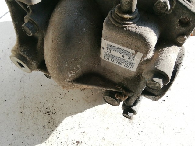 Peugeot 4007 2007-2012 Differenciálmű  Használt  Hátsó