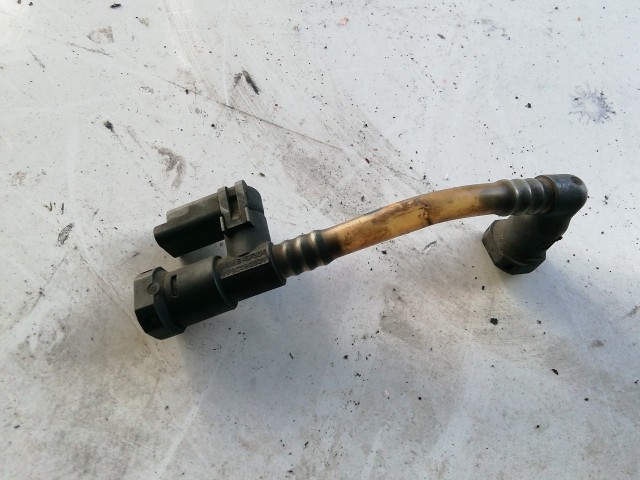 Peugeot 4007 2007-2012 Üzemanyag cső Használt 