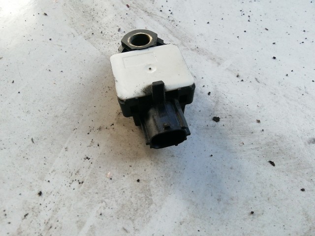 Peugeot 4007 2007-2012 Ütközés szenzor 8651A002