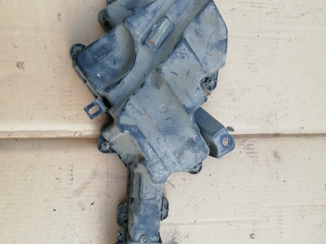 Peugeot 4007 2007-2012 AdBlue Üzemanyagtank Használt