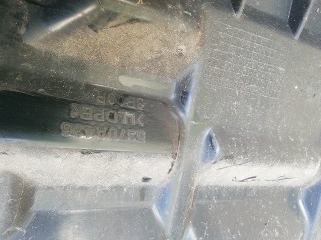 Peugeot 4007 2007-2012 jobb első Kerékjárati dobbetét 5370A436