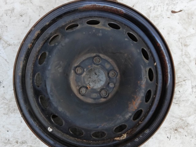 194559 Fiat 500L 6x15