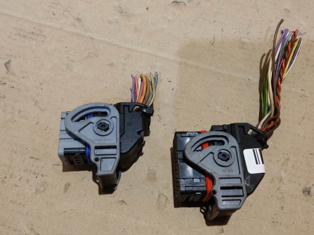 193107 Citroen C2 C3 1,4 16v benzin Motorvezérlő Elektromos csatlakozó 9654596080