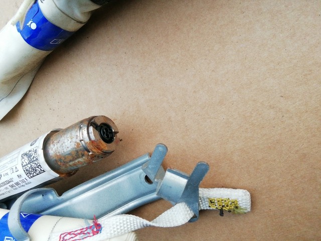 Volkswagen Tiguan 2007-2018 2007-2017 Légzsák Használt  Függöny légzsák fekete jobb 