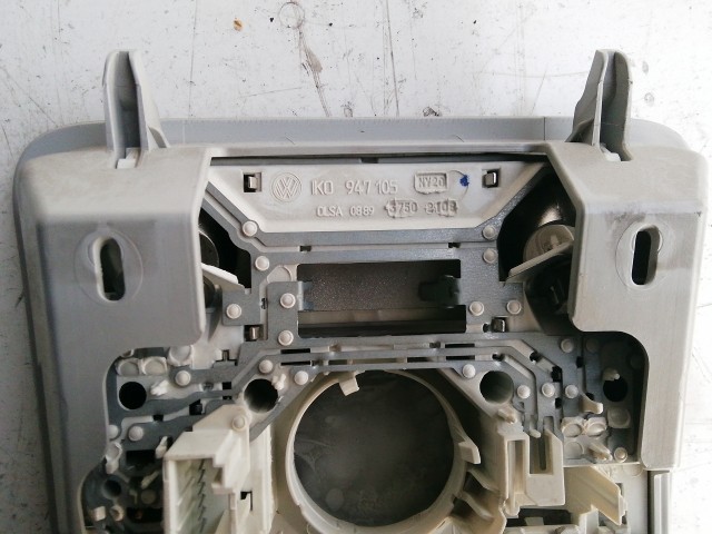 Volkswagen Tiguan 2007-2018 2007-2017 Belső világítás Használt  Első