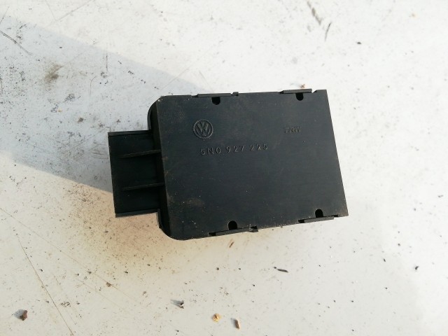 Volkswagen Tiguan 2007-2018 2007-2017 Kézifék gomb Használt 