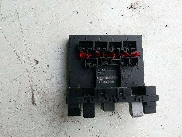 Volkswagen Tiguan 2007-2018 2007-2017 Immobiliser doboz Használt  