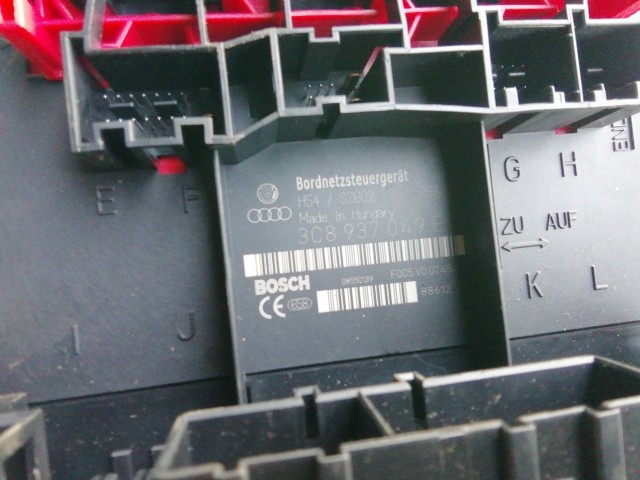 Volkswagen Tiguan 2007-2018 2007-2017 Immobiliser doboz Használt  