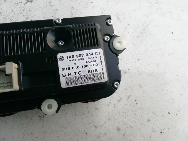 Volkswagen Tiguan 2007-2018 2007-2017 Szellőzés vezérlő panel Használt  Digit klímás 