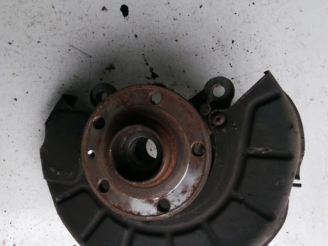 Volkswagen Tiguan 2007-2018 2007-2017 Csonkállvány,kerékagy Használt 36 Van Abs Öntvény Bal első