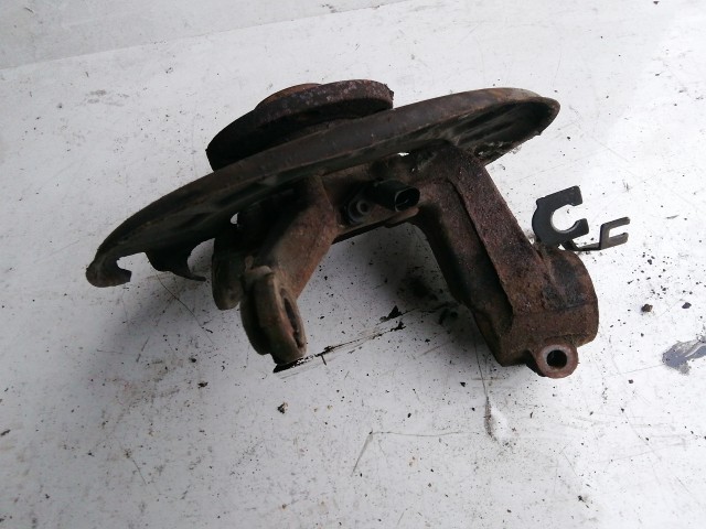 Volkswagen Tiguan 2007-2018 2007-2017 Csonkállvány,kerékagy Használt 36 Van Abs Öntvény Bal első