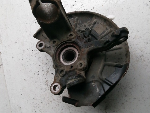 Volkswagen Tiguan 2007-2018 2007-2017 Csonkállvány,kerékagy Használt 36 Van Abs Öntvény Jobb első