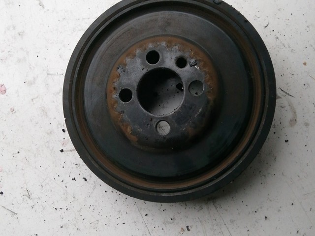 Volkswagen Tiguan 2007-2018 2007-2017 Szíjtárcsa Használt  főtengely 