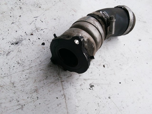 Volkswagen Tiguan 2007-2018 2007-2017 Levegőcső  Használt  turbóból az intercollerba 