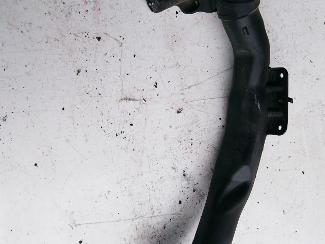 Volkswagen Tiguan 2007-2018 2007-2017 Levegőcső  Használt  turbóból az intercollerba 