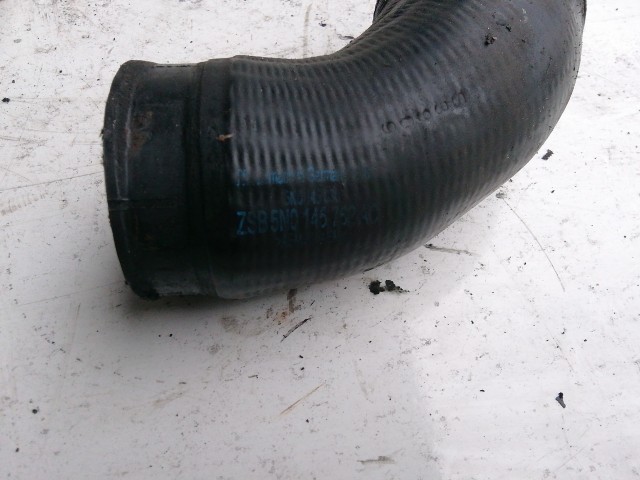 Volkswagen Tiguan 2007-2018 2007-2017 Levegőcső  Használt  intercollerból a szívócsonkba 