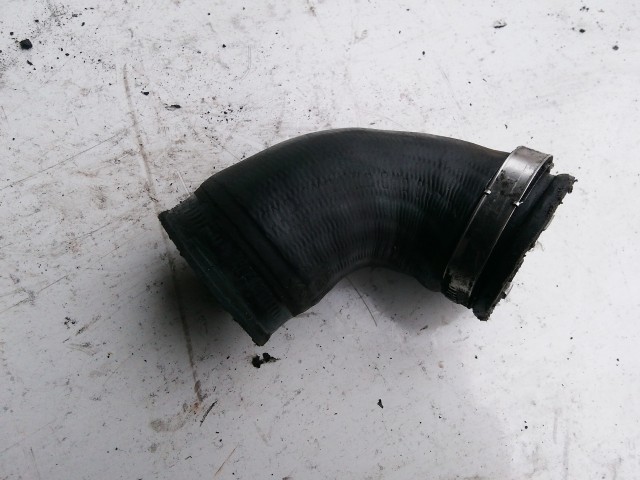 Volkswagen Tiguan 2007-2018 2007-2017 Levegőcső  Használt  intercollerból a szívócsonkba 