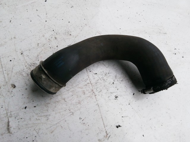 Volkswagen Tiguan 2007-2018 2007-2017 Levegőcső  Használt  intercollerból a szívócsonkba 