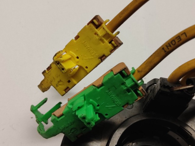 Fiat Stilo 2001-2007 Légzsák átvezető gyűrű Használt 