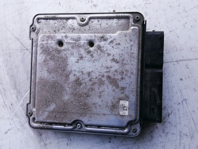 Audi, Skoda,Volkswagen 2,0 Diesel motorvezérlő  0281014702 , 03L906022HB