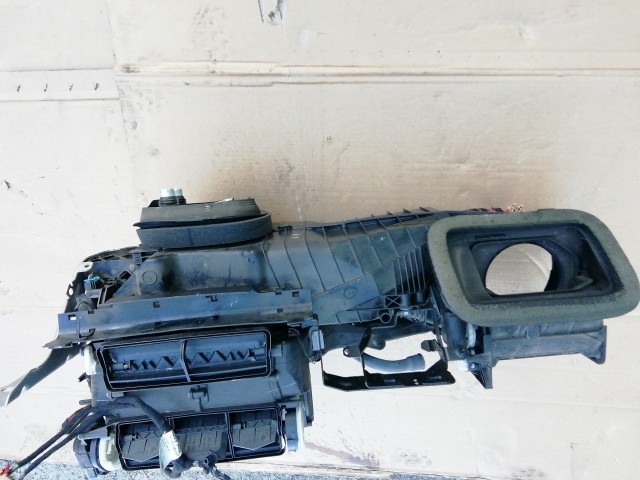 195950 Volkswagen Tiguan 2007-2018 digit klímás fűtésboksz 5N1820003J