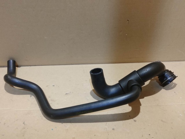 Fiat 500 1,4 16v benzin utángyártott új vízcső 51793492