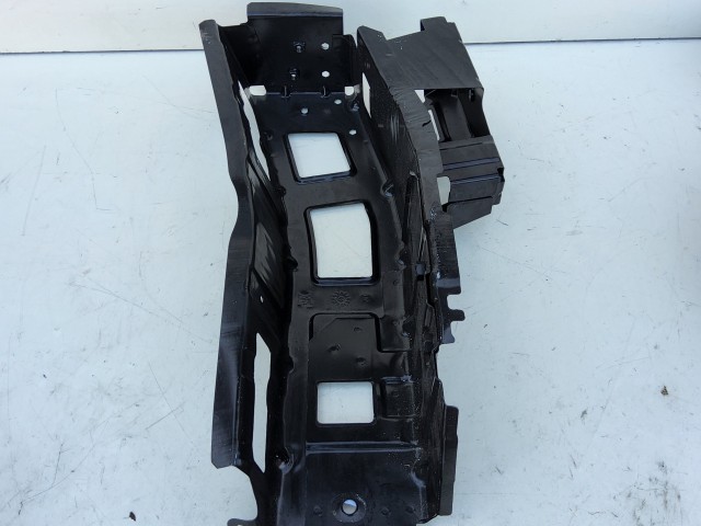 Fiat Doblo 2015-2022 gyári új, jobb oldali sárvédő tartó