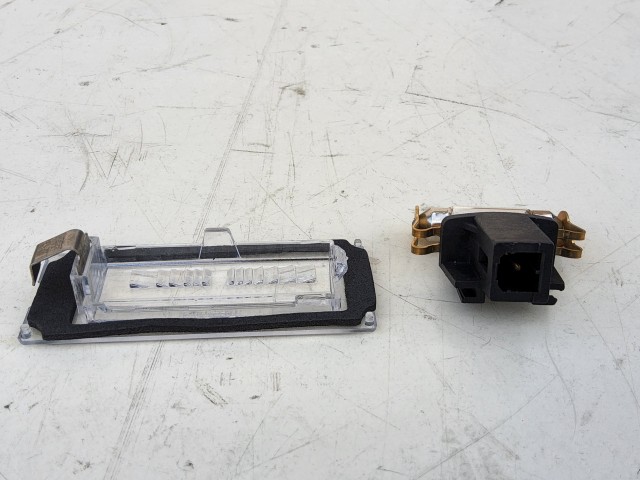 Lancia Ypsilon II., Musa utángyártott új rendszámtábla világítás 51701517