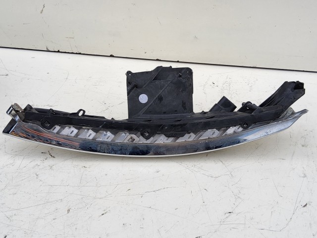 193212 Lancia Delta 2008-2014 Lámpa , Fényszóró Használt  Nappali fény Bal első A Képen Látható Sérüléssel