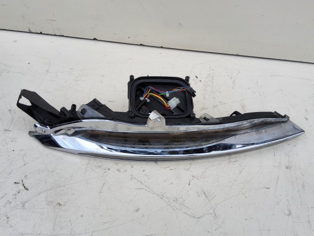 193212 Lancia Delta 2008-2014 Lámpa , Fényszóró Használt  Nappali fény Bal első A Képen Látható Sérüléssel