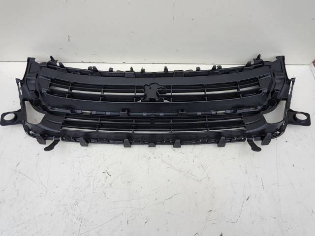 Peugeot Partner 2015-2018 utángyártott új felső díszrács 