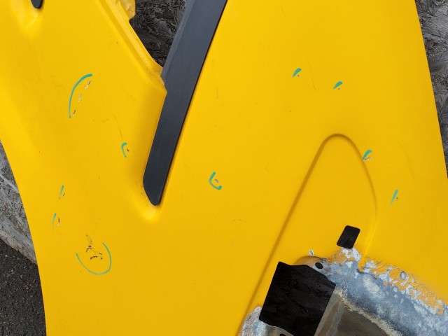 193269 Iveco Daily 2002-2011 Sárvédő Használt  Bal első Sárga 