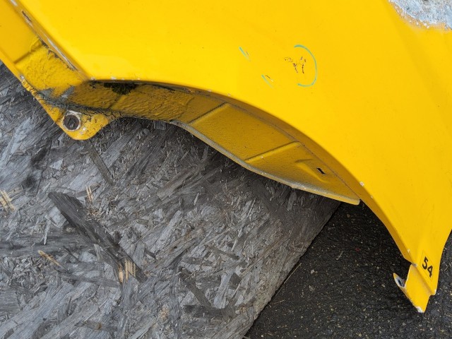 193269 Iveco Daily 2002-2011 Sárvédő Használt  Bal első Sárga 