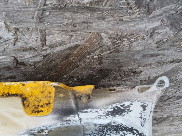 193269 Iveco Daily 2002-2011 Sárvédő Használt  Bal első Sárga 