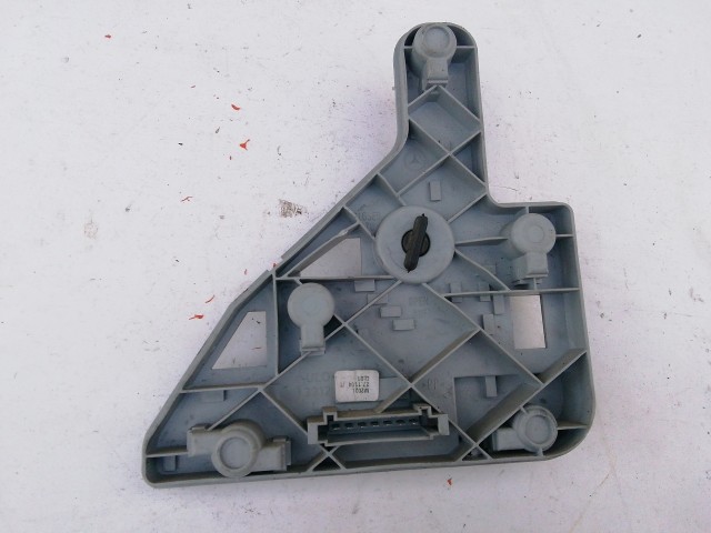 Mercedes Benz C-Class W203 2001-2008 Izzó foglalat Használt  bal hátsó