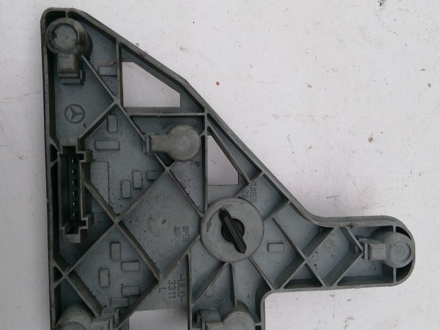 Mercedes Benz CL c215 1999-2006 Izzó foglalat Használt  bal hátsó