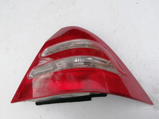 195910 Mercedes Benz CL c215 1999-2006 Lámpa , Fényszóró Használt   Jobb hátsó