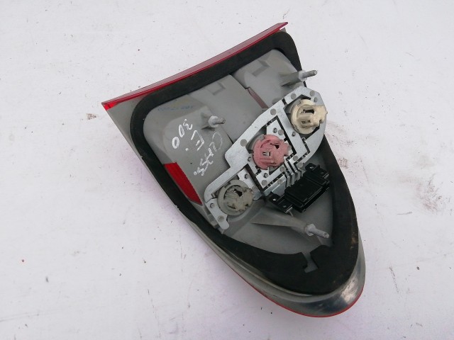 195890 Mercedes Benz E-Class W210 1995-2002 Lámpa , Fényszóró Használt  Bal hátsó