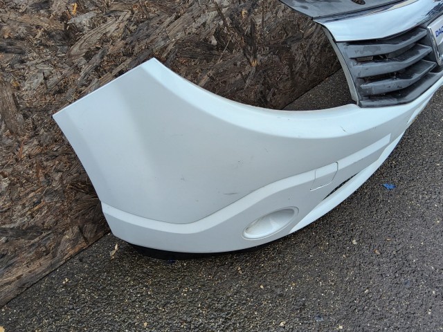 193273 Dacia Sandero 2008-20112 első lökhárító