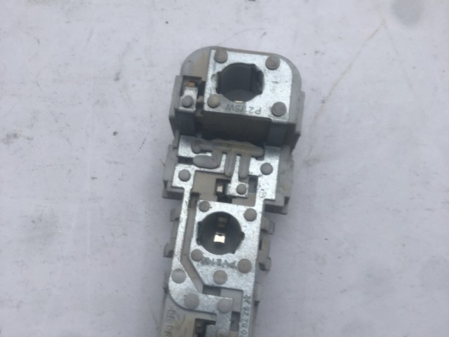 195873 Mercedes Benz B-Class W245 2005-2011bal hátsó külső Izzó foglalat A1698202664