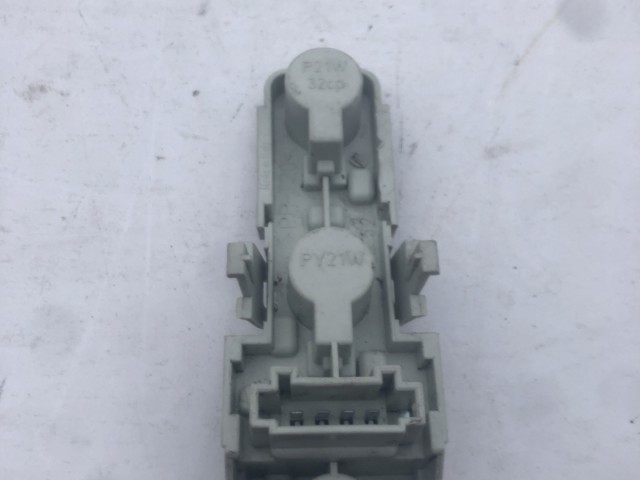 195872 Mercedes Benz B-Class W245 2005-2011bal hátsó külső Izzó foglalat A1698202664