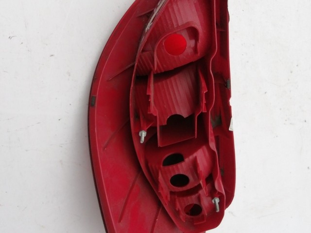 195859 Mercedes Benz A-Class(W169) 2004-2008 bal hátsó lámpa, füst színű, a képen látható sérüléssel A1698200364