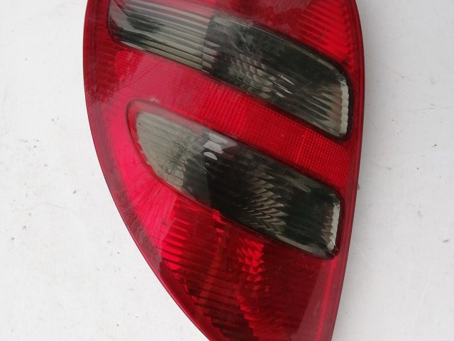 195859 Mercedes Benz A-Class(W169) 2004-2008 bal hátsó lámpa, füst színű, a képen látható sérüléssel A1698200364
