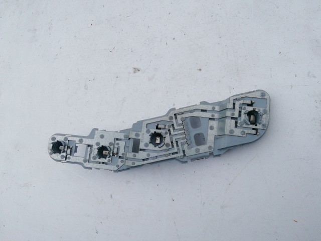 195855 Mercedes Benz A-Class(W169) 2004-2008 bal hátsó lámpa Izzó foglalat A1698200364