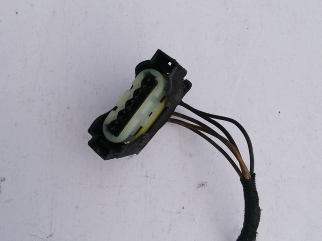 195849 Mercedes Benz B-Class W245 2005-2011 jobb első fényszóró elektromos csatlakozó A1698207861