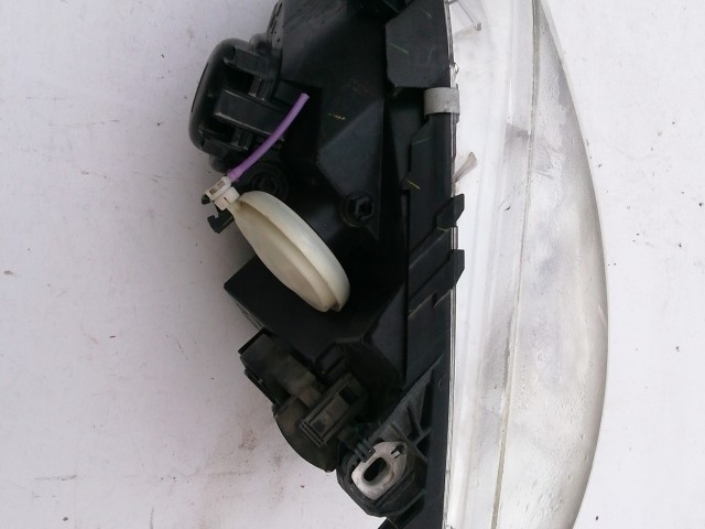 195848 Mercedes Benz B-Class W245 2005-2011 Lámpa , Fényszóró Használt  Projektoros Jobb első DEPO