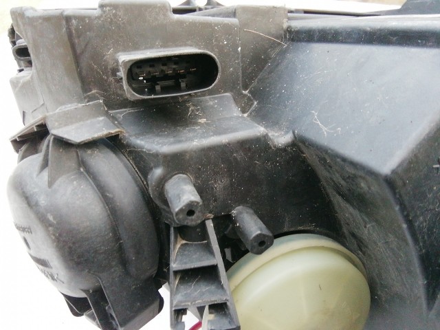 195842 Mercedes Benz B-Class W245 2005-2011 bal első fényszóró, matt plexi!!!!!